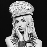 Iconic - Poppy