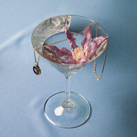 Un Monde - Broken Back